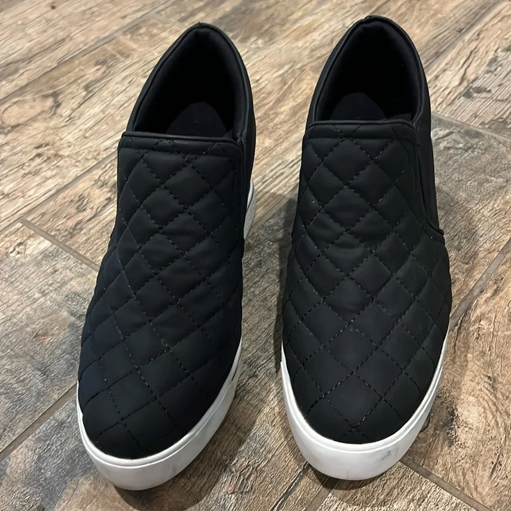 Booties - Picture 1 of 2